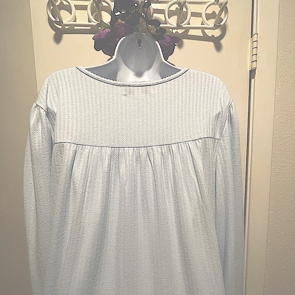 Miss Elaine Night Gown/Matching Robe - Picture 7 of 15